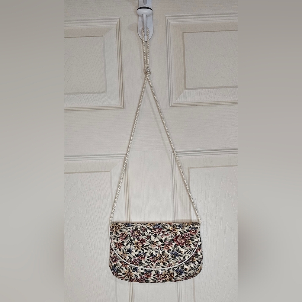 Vintage Floral Tapestry Clutch / Shoulder Bag | Braided Strap - Picture 1 of 4